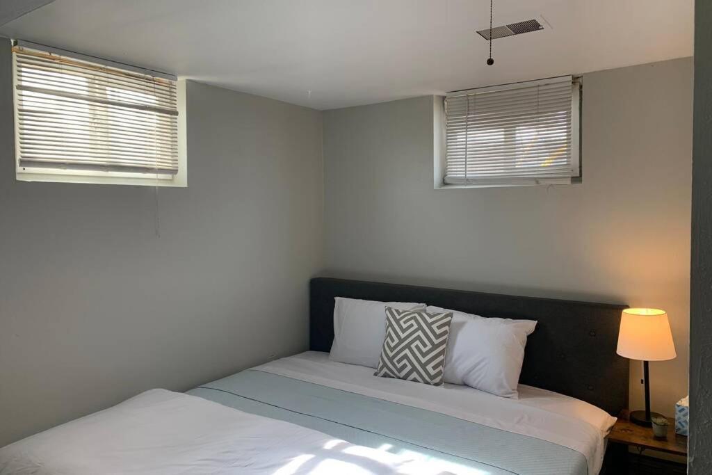 3 King Beds + Bunk Beds On Broadway Villa Littleton Exterior foto